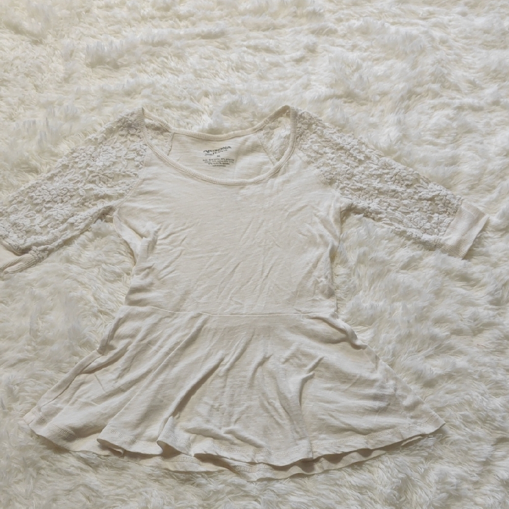 3for20🤍 Arizona Jean Company Ivory Lace Sleeve Peplum Tee
